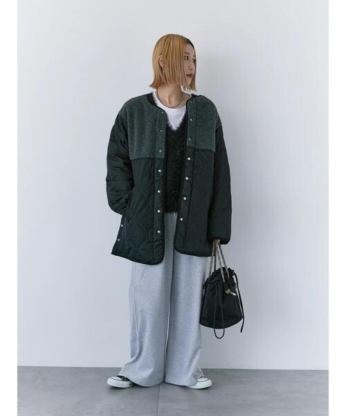 Samansa Mos2 blue（サマンサモスモスブルー）の「ボアキルトコンビリバーシブルコート（ブルゾン・レディース・グレー/キナリ/ブラック・F）」の16枚目の写真