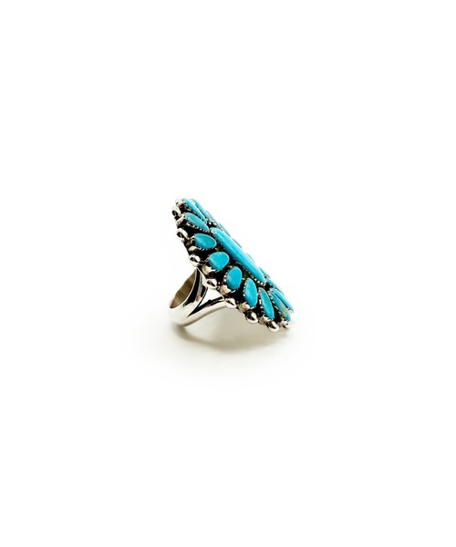 Indian Jewelry(インディアンジュエリー)の「THEATER シアター ビッグオーバルフラワーモチーフターコイズシルバーリング Made in USA(リング・レディース・シルバー・#7/#9/#10/#12)」の3枚目の写真