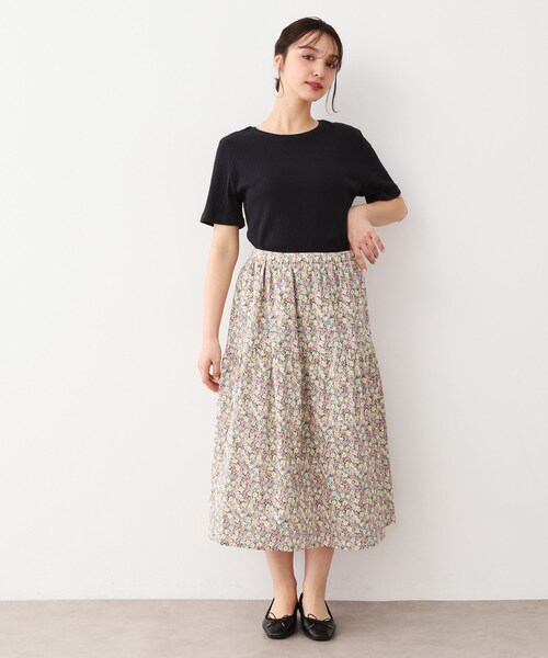 LAURA ASHLEY(ローラアシュレイ)の「【洗える/ストレッチ】アイレット ベーシックカットソー(Tシャツ/カットソー・レディース・オフホワイト/ブラック/ベージュ・38/40)」の13枚目の写真