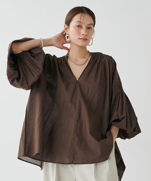 【土日値下げ】コットンボイルギャザーブラウス LARUTA｜コットンボイルギャザーブラウス | Rakuten Fashion