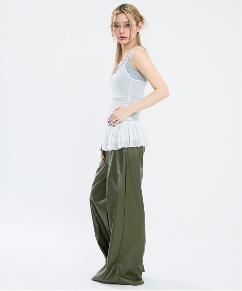 Clum（クルム）の「ベルト付きレザーワイドパンツ（その他パンツ・レディース・ブラック/カーキ・SMALL/MEDIUM）」の16枚目の写真