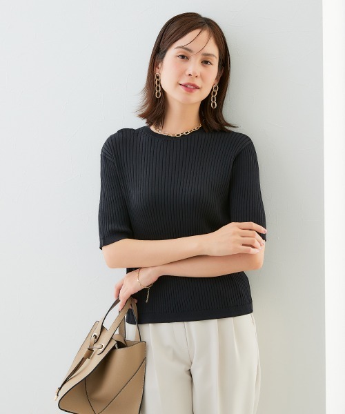 7days Life Styling(セブンデイズライフスタイリング)の「【接触冷感/UVカット】5分袖クルーネックニット <アンサンブル対応>(ニット/セーター・レディース・ブルーグレー/ブラック/杢グレー/ベージュ・S/M/L/LL/3L/4L/5L)」の5枚目の写真
