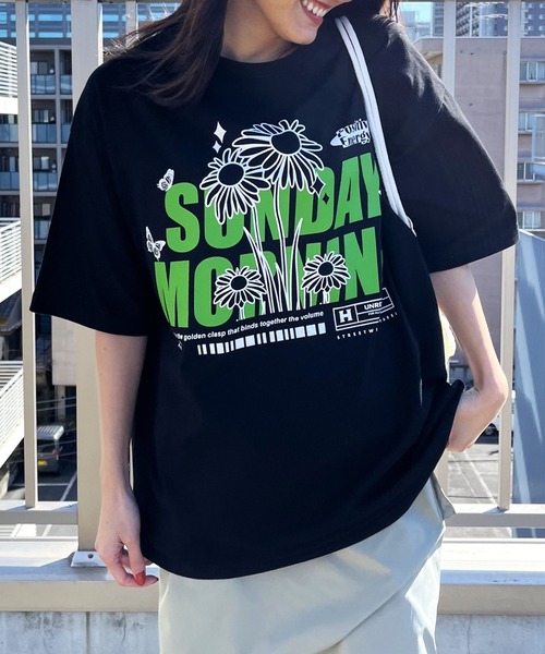 spiritoso(スピリトーゾ)の「【spiritoso】SUNDAY MORNING ビッグシルエットTシャツ(Tシャツ/カットソー・レディース・ネイビー/ブラック/ホワイト・LARGE/MEDIUM)」の1枚目の写真