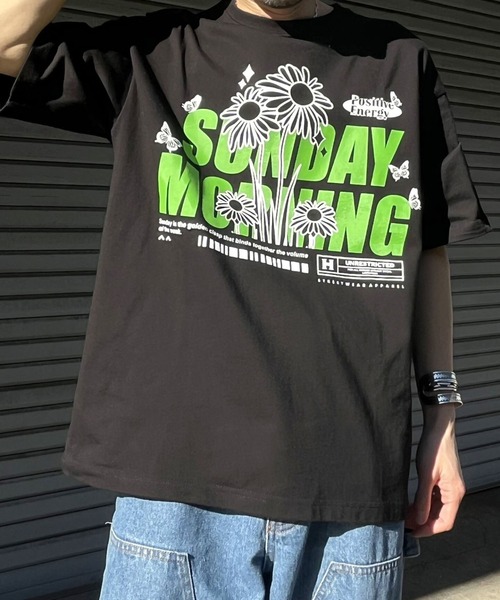 spiritoso(スピリトーゾ)の「【spiritoso】SUNDAY MORNING ビッグシルエットTシャツ(Tシャツ/カットソー・レディース・ネイビー/ブラック/ホワイト・LARGE/MEDIUM)」の19枚目の写真