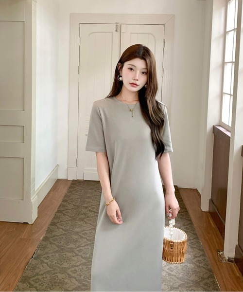 by LEGNA（バイレグナ）の「【選べる2タイプ】マキシワンピース 半袖/アシメスリーブ（ワンピース・レディース・グレー系その他2/ブラウン系その他/ブラック系その他/グレー系その他/チャコール/ブラック/杢グレー/モカ/グレー系その他3/ブラウン系/ダルブルー系1/グレイッシュベージュ/ダルブルー系/ブラウン/グレー系2/ベージュ系2/ブラック系2/ネイビー系・L-Long/M-Long/L-Regular/M-Regular/L-Short/M-Short）」の8枚目の写真