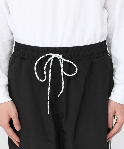 3.3 Field Trip （3.3フィールドトリップ）の「3.3 Field Trip／サイドプリントパンツ（その他パンツ・メンズ・ブラック・LARGE/MEDIUM）」の9枚目の写真