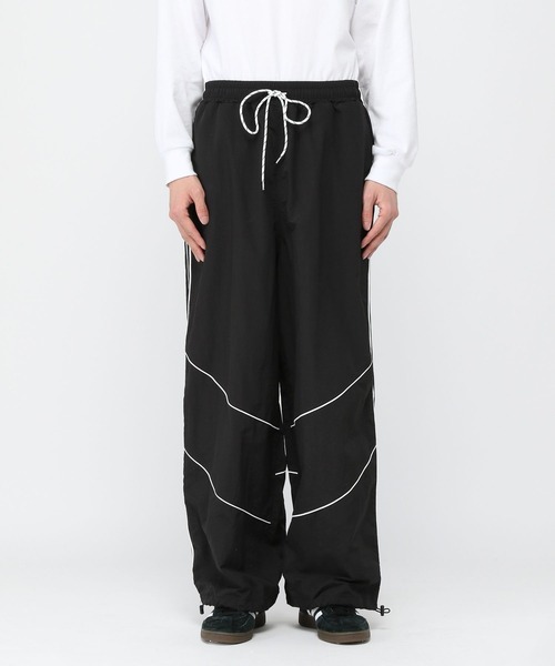 3.3 Field Trip （3.3フィールドトリップ）の「3.3 Field Trip／サイドプリントパンツ（その他パンツ・メンズ・ブラック・LARGE/MEDIUM）」の6枚目の写真