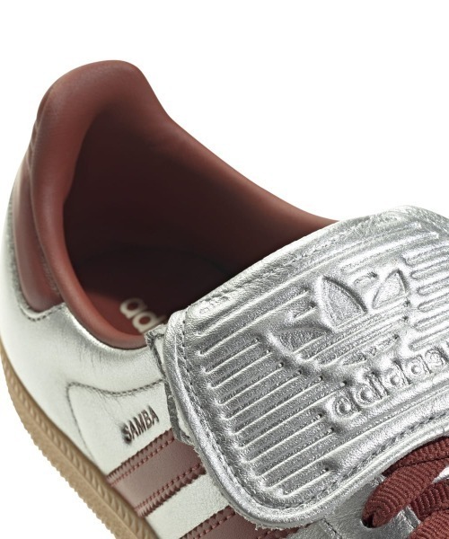 adidas(アディダス)の「adidas Originals SAMBA LT(アディダスオリジナルス サンバ LT)(スニーカー・メンズ・シルバー系・27.5cm/27cm/26.5cm/24.5cm/23.5cm/23cm/24cm/25cm/25.5cm/26cm/28cm/28.5cm/29cm/30cm)」の5枚目の写真