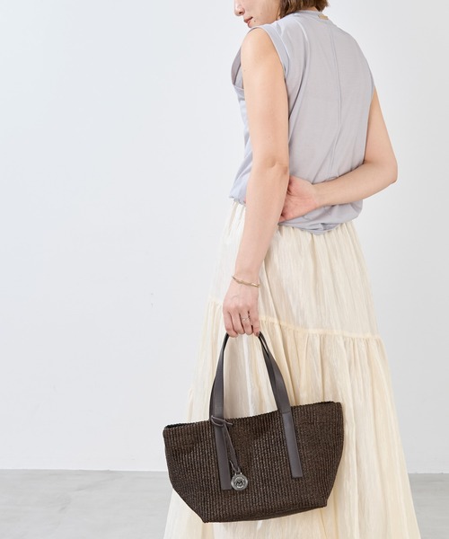 marco masi（マルコマージ）の「【MARCO MASI】ラフィア風トートバッグ-RAFFIA LIKE HANDBAG（トートバッグ・レディース・ベージュ/ダークブラウン・FREE）」の7枚目の写真