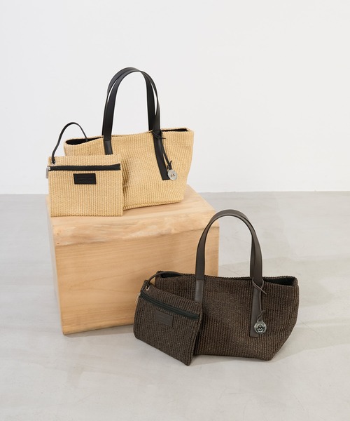 marco masi（マルコマージ）の「【MARCO MASI】ラフィア風トートバッグ-RAFFIA LIKE HANDBAG（トートバッグ・レディース・ベージュ/ダークブラウン・FREE）」の3枚目の写真