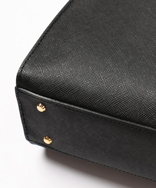 CULLNI(クルニ)の「Clasp lock Belt Hand Bag(ハンドバッグ・メンズ・ブラウン系/オフホワイト/グレー/ブラック系その他/ブラック/スカイブルー・ONESIZE)」の10枚目の写真