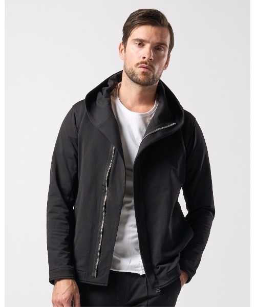 wjk（ダヴルジェイケイ）の「shoulder line parka（パーカー