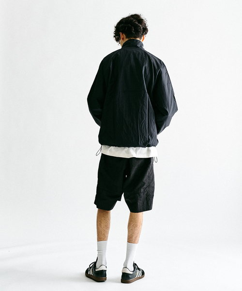 417 EDIFICE(フォーワンセブンエディフィス)の「ADIDAS / アディダス 2000 TT(ナイロンジャケット・メンズ・チャコールグレー/ブラック・MEDIUM/LARGE/X-LARGE)」の6枚目の写真