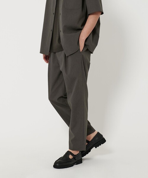 BEAUTY&YOUTH UNITED ARROWS(ビューティーアンドユースユナイテッドアローズ)の「KOMATSU PACK トロピカル 1P イージーパンツ -セットアップ対応 ヨコストレッチ-(その他パンツ・メンズ・ライトグレー/ダークグレー/ブラック・S/M/L/XL)」の12枚目の写真