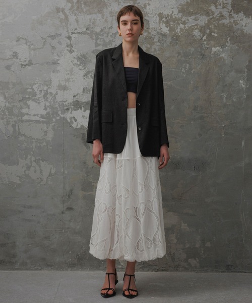 ADAM ET ROPE'（アダムエロペ）の「【EMOELLE】ドロストシャツジャケット（テーラードジャケット・レディース・ベージュ系その他/ブラック・38/36）」の16枚目の写真