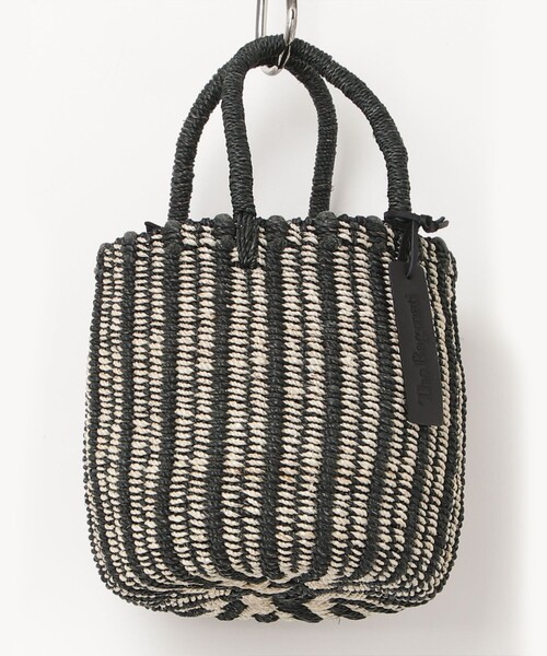 fredy emue（フレディエミュ）の「【BAGMATI/バグマティ】ストライプラウンドアバカバッグ（かごバッグ・レディース・ブラック系その他3・FREE）」の4枚目の写真