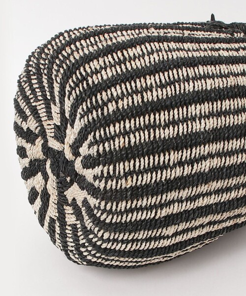 fredy emue（フレディエミュ）の「【BAGMATI/バグマティ】ストライプラウンドアバカバッグ（かごバッグ・レディース・ブラック系その他3・FREE）」の6枚目の写真