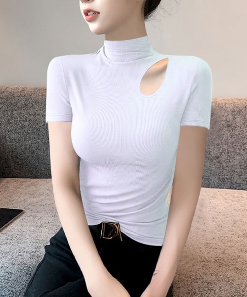 2ly2(トゥーリートゥー)の「韓国風スタイルに◎ハイネックショルダースリットT(Tシャツ/カットソー・レディース・ホワイト/ブラック・FREE)」の1枚目の写真