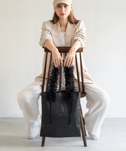 HAYNI(ヘイニ)の「Tulina チュリナ(トートバッグ・レディース・ブラック・FREE)」の17枚目の写真