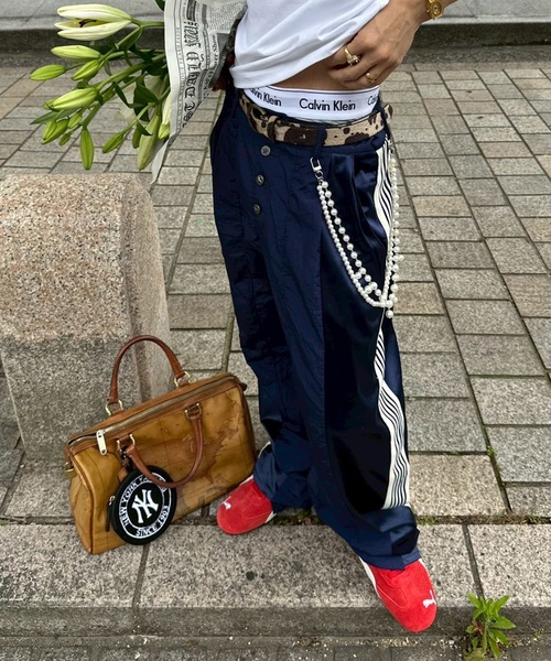 UNDERSTATEMENTs(アンダーステイトメント)の「【ユニセックス】ナイロン×ジャージ切替えトラックパンツ(その他パンツ・メンズ・ブラウン/ネイビー/ブラック・SMALL/MEDIUM/LARGE/X-SMALL)」の14枚目の写真