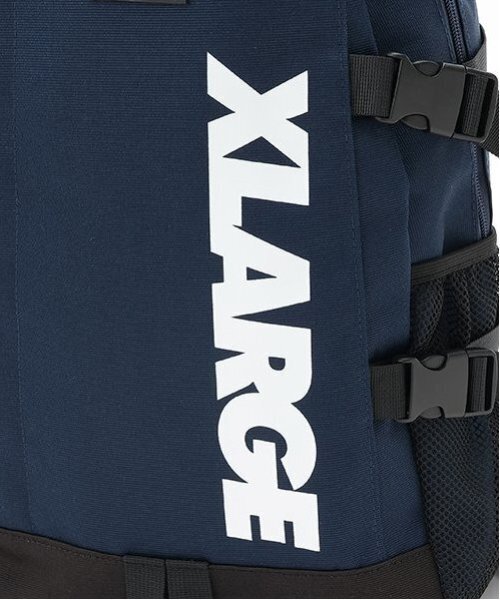 XLARGE KIDS（エクストララージキッズ）の「ベルトつきバックパック（バックパック/リュック・キッズ・ネイビー/ブラック・F）」の6枚目の写真