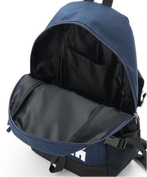 XLARGE KIDS（エクストララージキッズ）の「ベルトつきバックパック（バックパック/リュック・キッズ・ネイビー/ブラック・F）」の10枚目の写真