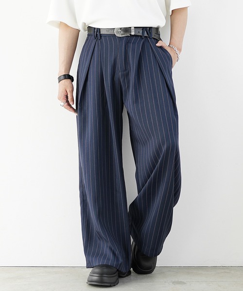 MinoriTY(マイノリティ)の「【MinoriTY】シャドウストライプダブルタックバギースラックスワイドパンツ(スラックス・メンズ・ネイビー/ベージュ/チャコール/ブラック・S/M/L)」の8枚目の写真