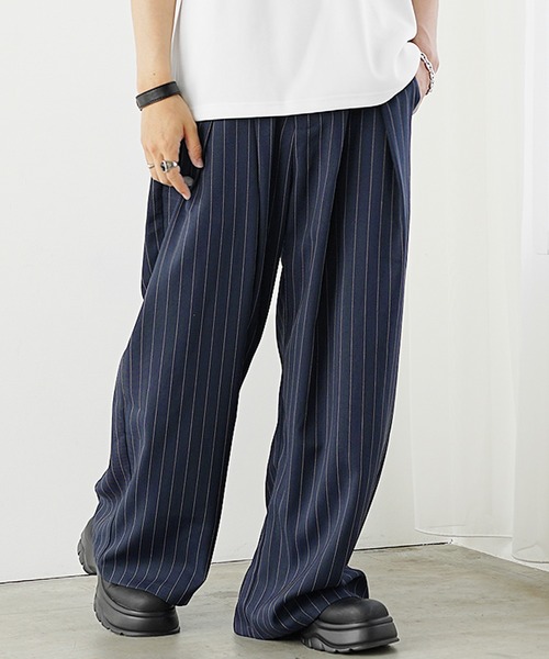 MinoriTY(マイノリティ)の「【MinoriTY】シャドウストライプダブルタックバギースラックスワイドパンツ(スラックス・メンズ・ネイビー/ベージュ/チャコール/ブラック・S/M/L)」の6枚目の写真