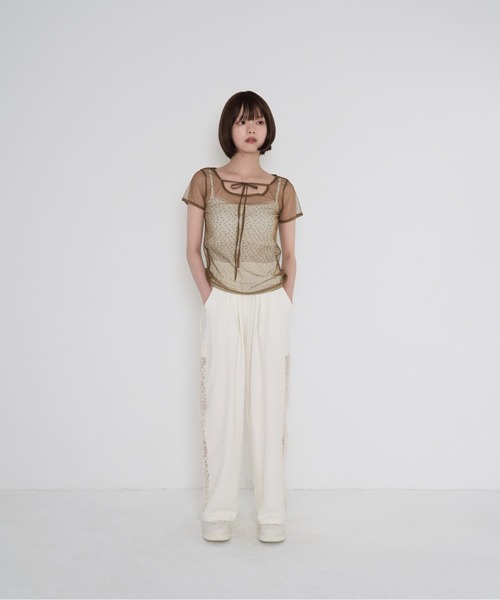 Uenui（ウニュイ）の「【 cunii 】 レース ディテール ルーズ パンツ（スウェットパンツ・レディース・ブルー/ベージュ系・FREE）」の14枚目の写真