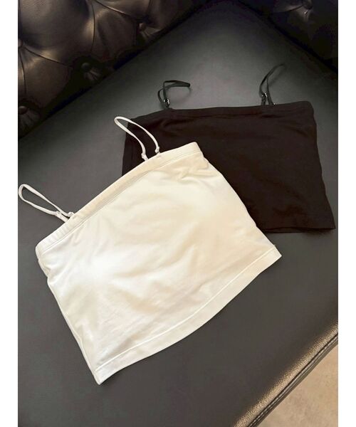 dazzlin(ダズリン)の「カップ付インナーキャミソール(Tシャツ/カットソー・レディース・オフホワイト/ブラック・FREE)」の1枚目の写真