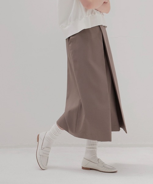 DRESSLAVE(ドレスレイブ)の「amundsen culotte skirt(アムンセンキュロットスカート)(その他パンツ・レディース・ベージュ/ブラック・38)」の3枚目の写真