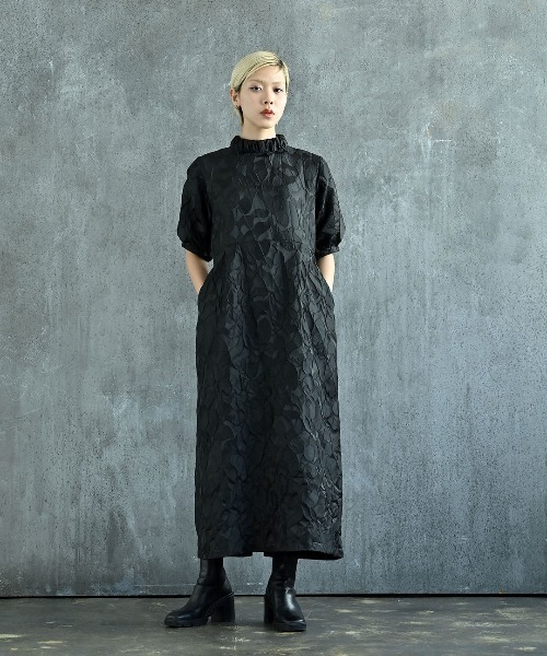 funda mine（ファンダマイン）の「ジャガード袖タックバルーンオケージョンワンピース（ワンピース・レディース・ブラック・02/01）」の3枚目の写真