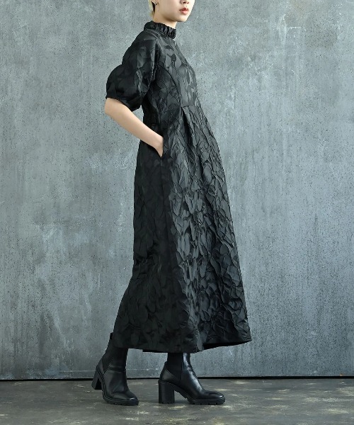 funda mine（ファンダマイン）の「ジャガード袖タックバルーンオケージョンワンピース（ワンピース・レディース・ブラック・02/01）」の5枚目の写真