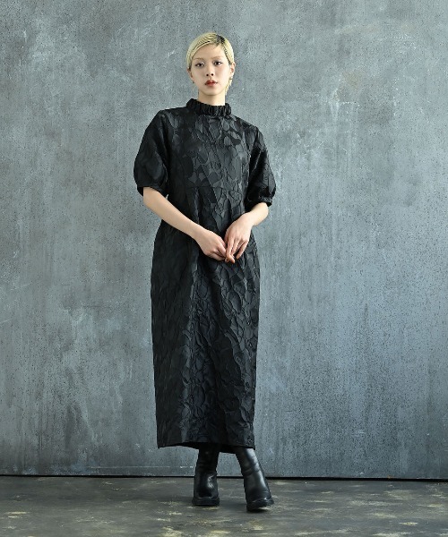 funda mine（ファンダマイン）の「ジャガード袖タックバルーンオケージョンワンピース（ワンピース・レディース・ブラック・02/01）」の6枚目の写真