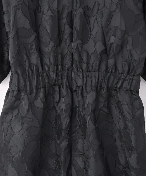 funda mine（ファンダマイン）の「ジャガード袖タックバルーンオケージョンワンピース（ワンピース・レディース・ブラック・02/01）」の15枚目の写真