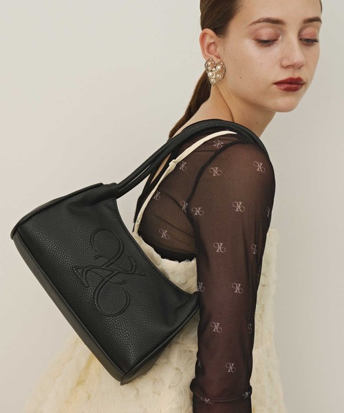 VIOLETTA（ヴィオレッタ）の「型押しスクエアハンドバッグ（ハンドバッグ・レディース・アイボリー/ブラック/ブラウン・FREE）」の8枚目の写真