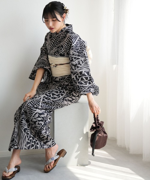 utatane(ウタタネ)の「巾着バッグ レザー調コード utatane 日本製 ブラウン(ハンドバッグ・レディース・ブラウン・FREE)」の10枚目の写真
