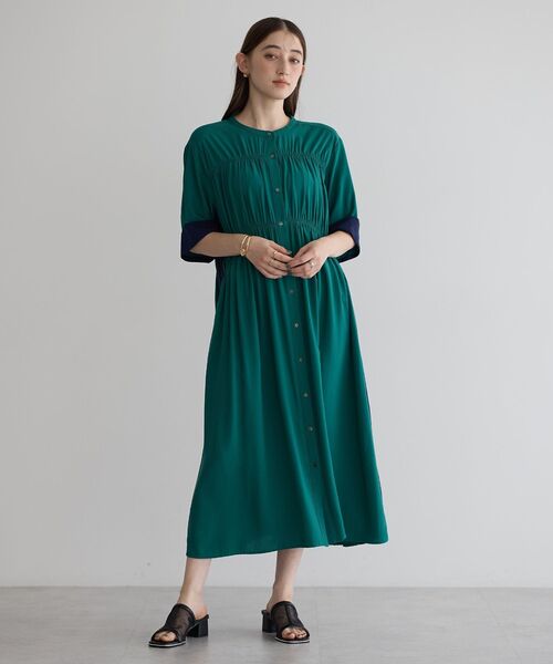 Editt by YECCA VECCA（エディットバイイェッカヴェッカ）の「ギャザー配色ワンピース（ワンピース・レディース・ブラック/グリーン/カーキ・FREE）」の6枚目の写真
