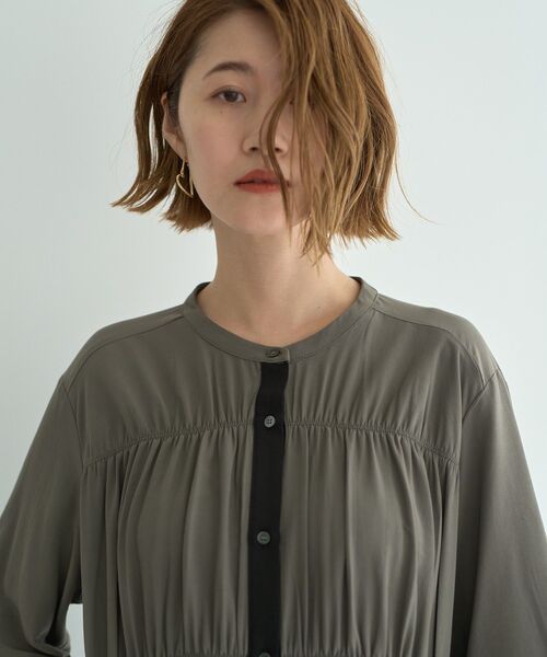 Editt by YECCA VECCA（エディットバイイェッカヴェッカ）の「ギャザー配色ワンピース（ワンピース・レディース・ブラック/グリーン/カーキ・FREE）」の11枚目の写真