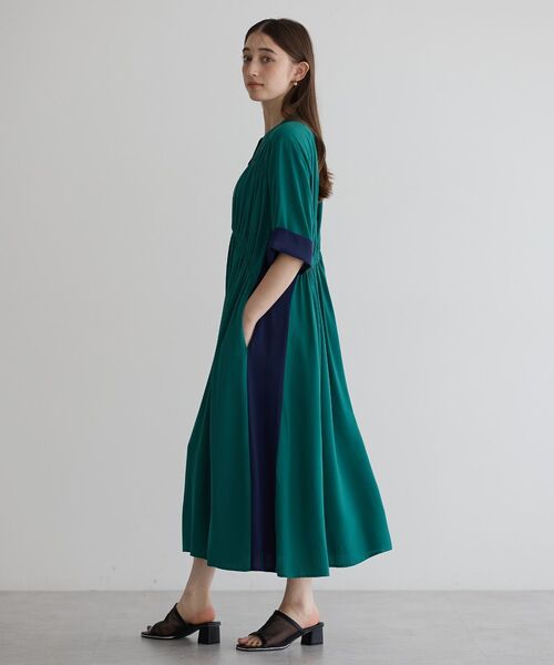 Editt by YECCA VECCA（エディットバイイェッカヴェッカ）の「ギャザー配色ワンピース（ワンピース・レディース・ブラック/グリーン/カーキ・FREE）」の16枚目の写真