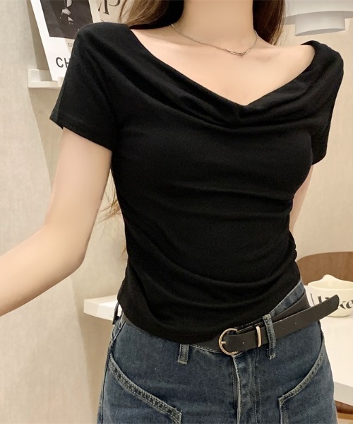 LAC-VERT(ラック・ヴェール)の「ドレープオフショルトップス(Tシャツ/カットソー・レディース・ブラック/ホワイト・FREE)」の5枚目の写真