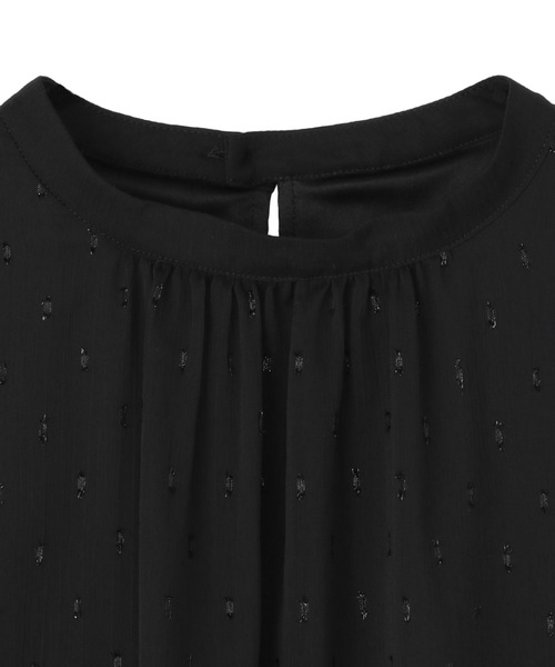 TOKYO SHIRTS(トウキョウシャツ)の「袖シアー ラメカットドビーブラウス 五分袖(シャツ/ブラウス・レディース・ブラック/ベージュ・L/M)」の4枚目の写真