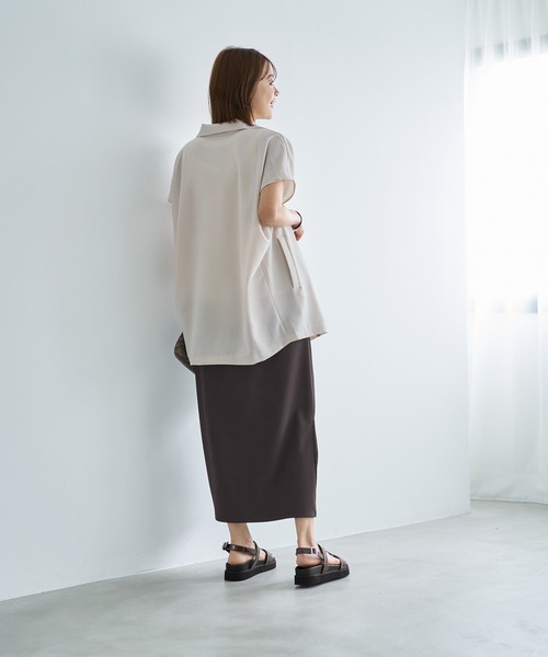 STYLE DELI(スタイルデリ)の「サラッと涼しいドレープネックオープンジャケット(その他アウター・レディース・ブラック/ライトベージュ・FREE)」の8枚目の写真
