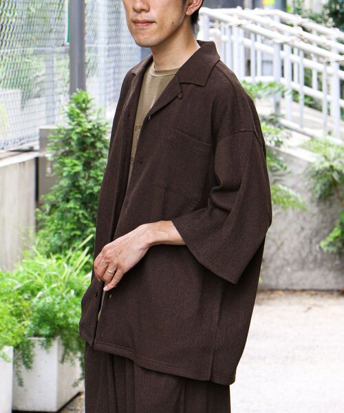 CRAFT STANDARD BOUTIQUE(クラフトスタンダードブティック)の「接触冷感/イージーケア ボンディング楊柳オープンカラーシャツ(シャツ/ブラウス・メンズ・ブラウン/ブラック・S/M/L)」の10枚目の写真