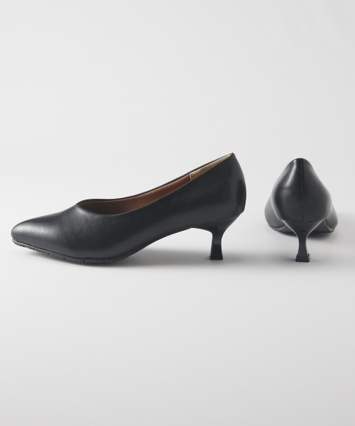 7days Life Styling(セブンデイズライフスタイリング)の「【ゆったり幅広】ポインテッドトゥパンプス(低反発中敷)(ワイズ4E)(パンプス・レディース・ダークブラウン/ブラック/グレイッシュベージュ・23.0cm/23.5cm/24.0cm/24.5cm/25.0cm/25.5cm/26.0cm/26.5cm/27.0cm)」の10枚目の写真