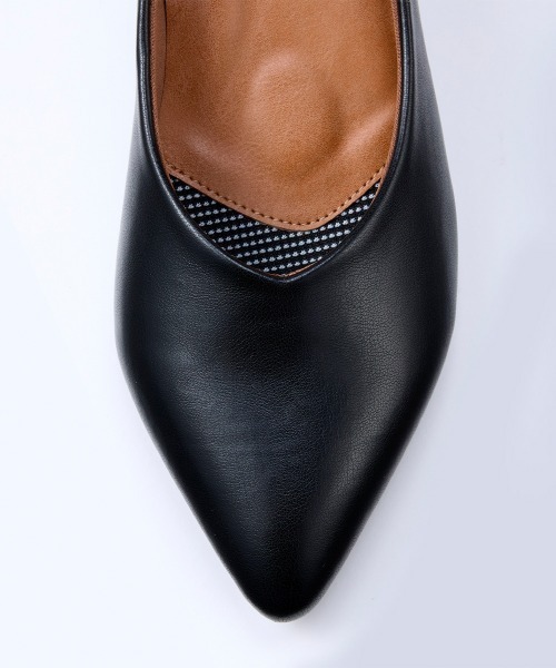 7days Life Styling(セブンデイズライフスタイリング)の「【ゆったり幅広】ポインテッドトゥパンプス(低反発中敷)(ワイズ4E)(パンプス・レディース・ダークブラウン/ブラック/グレイッシュベージュ・23.0cm/23.5cm/24.0cm/24.5cm/25.0cm/25.5cm/26.0cm/26.5cm/27.0cm)」の13枚目の写真