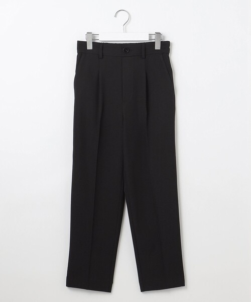 Feroux(フェルゥ)の「NEW美シルエットテーパード パンツ(その他パンツ・レディース・ブラック系/ベージュ系・SMALL/MEDIUM/X-SMALL)」の4枚目の写真