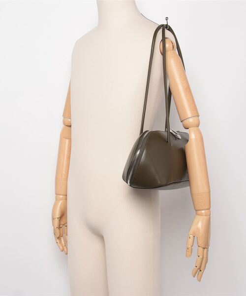 ADD CULUMN（アドカラム）の「ADD CULUMN/FIGRE BOSTON（ボストンバッグ・レディース・ブラック/ブラウン/カーキ・FREE）」の16枚目の写真