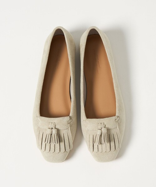 green label relaxing(グリーンレーベルリラクシング)の「【WEB限定】キルトタッセル フラットシューズ 撥水(その他シューズ・レディース・ベージュ/ブラック/ホワイト/ライトグレー・23.5cm/23cm/25cm/24.5cm/24cm)」の20枚目の写真