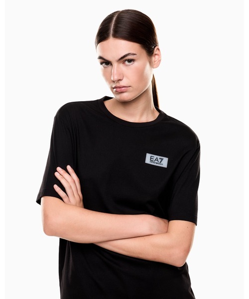 EMPORIO ARMANI EA7(エンポリオアルマーニイーエーセブン)の「【エンポリオ アルマーニ EA7】Contemporary Sport クルーネックTシャツ コットンジャージー(Tシャツ/カットソー・レディース・ブラック・X-SMALL/SMALL/MEDIUM/LARGE)」の3枚目の写真